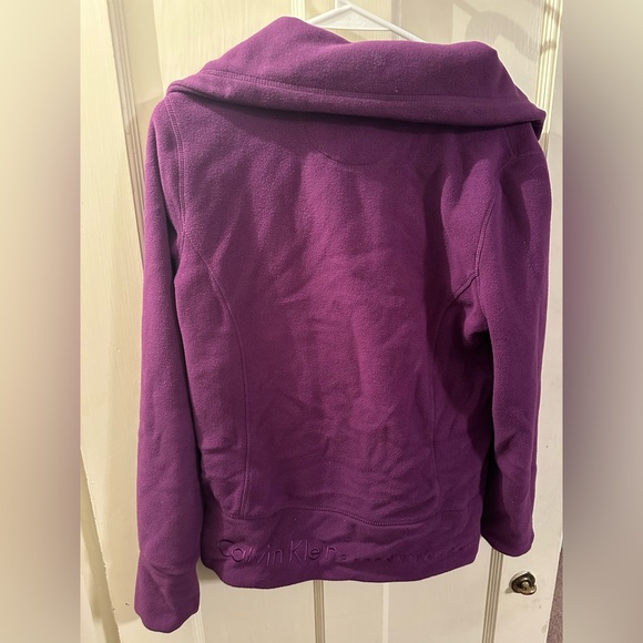 Calvin Klein purple zip up fleece jacket - Picture 5 of 6
